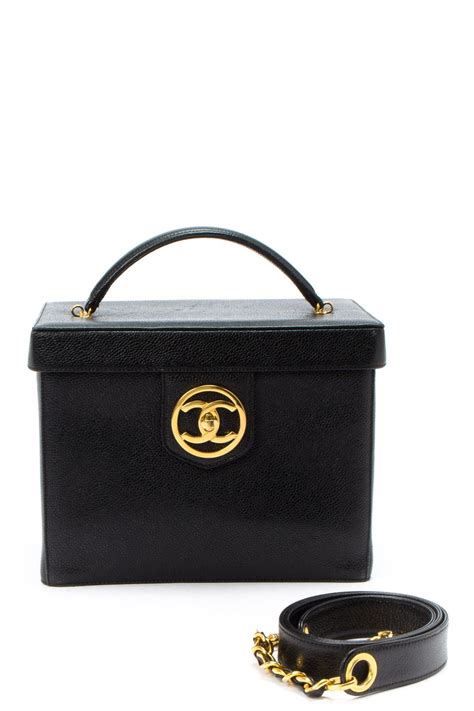 The chanel vanity case has always been a part of chanel's tradition. HauteLook | Vintage Bags: Vintage Chanel Leather Vanity ...