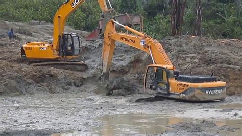 Gold Mining Jcb And Hyundai Excavators Youtube
