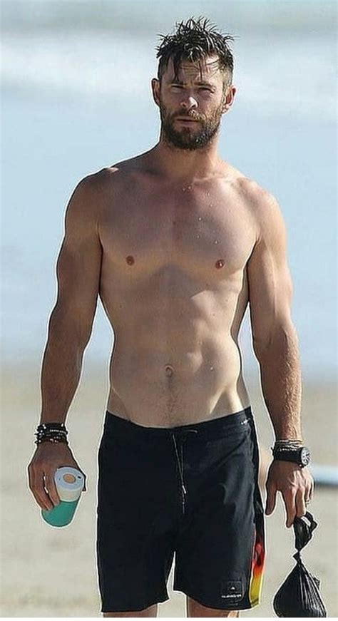 Hot Damn Chris Hemsworth Chris Hemsworth Shirtless Chris Hemsworth