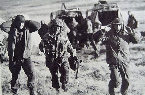 6 de abril 2020, 17:10 gmt. Malvinas: la guerra que duró 74 días y mató a 649 ...