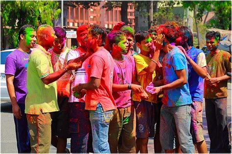Guide To Colorful Holi Festival In India Tour Plan To India