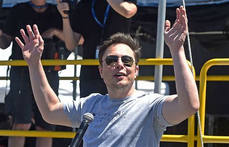 Elon Musk Now The Technoking Of Tesla His Cfo The Master Of Coin Driving