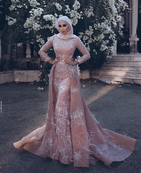 Pin By Karen Marcel On Beauty Wraps Muslim Prom Dress Hijab Prom