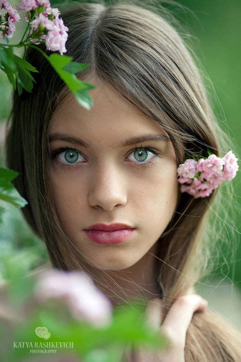 Gorgeous Teen Girl With Gorgeous Green Blue Butterfly Eyes Katya