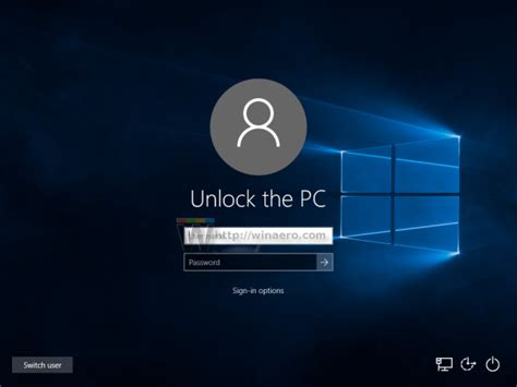 Hide Your Email And User Name From Windows 10 Lock Screen