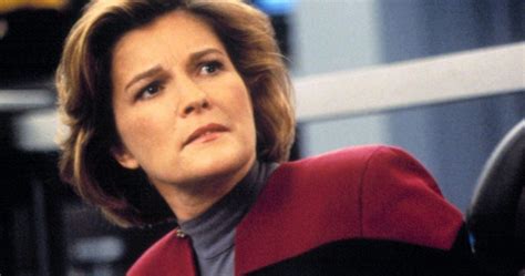 Star Trek 10 Crazy Kathryn Janeway Fan Theories That Were Actually