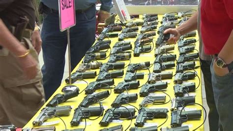 After Attacks Sales Double At Del Mar Gun Show Nbc 7 San Diego
