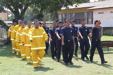 Formation of new and tujuan: Komunikasi Serantau: MAJLIS PERASMIAN PASUKAN BOMBA ...