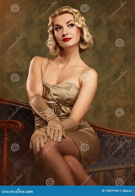 Beautiful Blond Woman Retro Portrait Stock Image Image Of Glamour Close 19879189