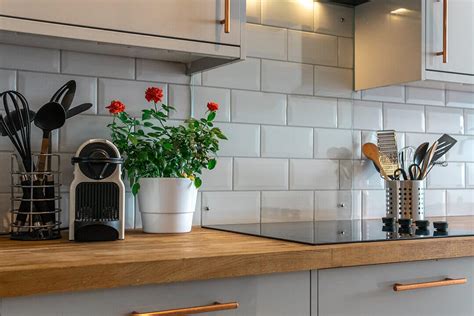 Tiled Kitchen Splashbacks Mix And Match Tricks With Your Kitchen