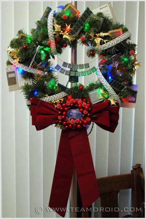 Inventive Christmas Decorations For Computer Geeks