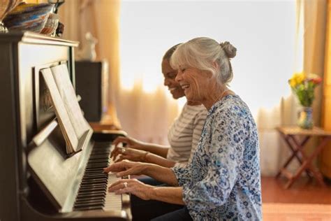 Just 11 weeks of piano lessons can improve audio-visual processing | BPS