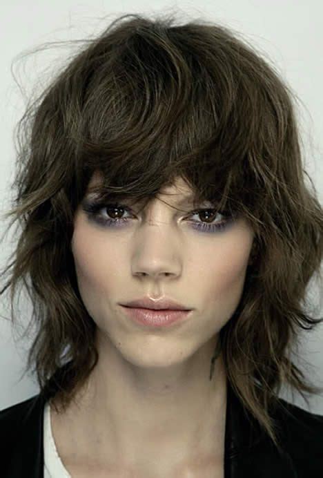 20 Youthful Shaggy Hairstyles For Women 2020 Hairstyles