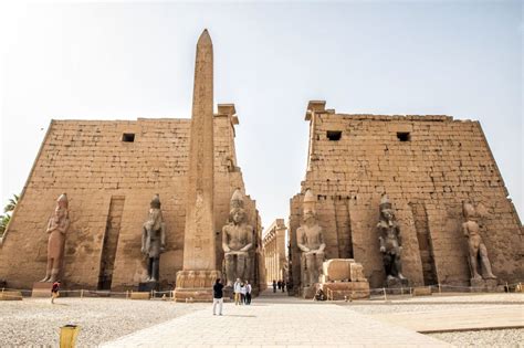 Al baraka bank of egypt. Complete Guide to the East Bank of Luxor, Egypt | Earth ...