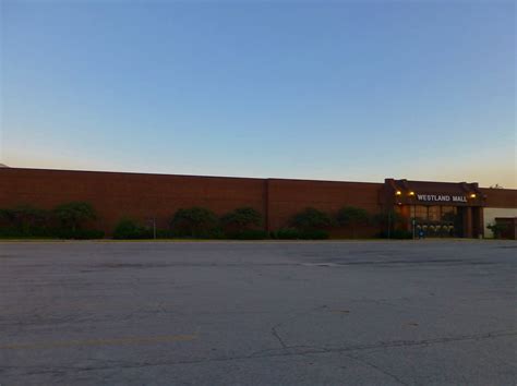 Westland Mall Columbus Westland Mall On West Broad Street Flickr