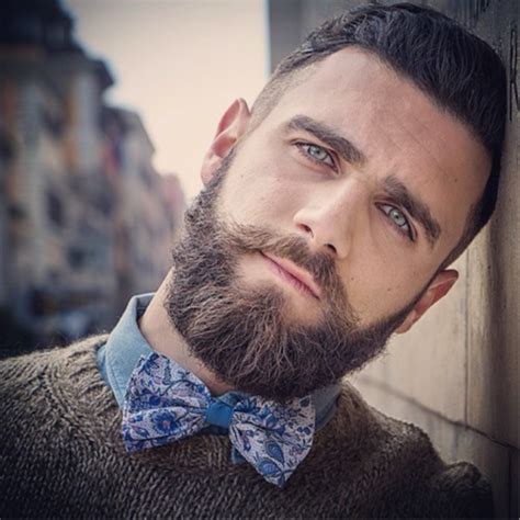 If your beard and hair have appropriate forms, you can sport any outfit. 20 Cool Beards and Hair Styles For Men in 2017 - Pacinos ...