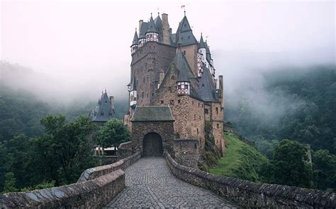 Eltz Castle Wierschem Germany Foggy Germany Medieval Bridge