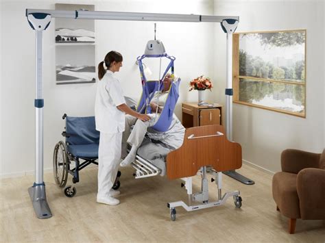 Mobility Products For Disabled People Arjo Maxi Sky 440 Portable Hoists