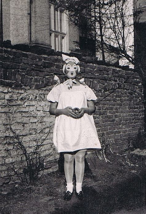 30 Vintage Photos Of People Wearing Strange And Creepy Masks ~ Vintage