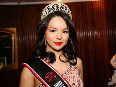 Calvins Canadian Cave Of Coolness Miss World Canada Anastasia Lin