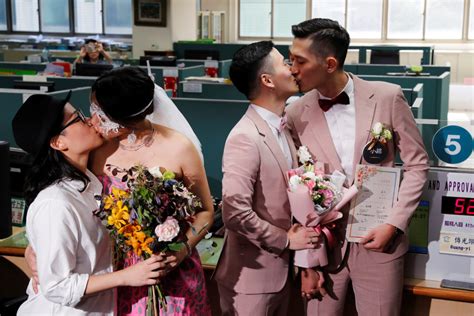 Flipboard Same Sex Couples Start Registering Marriages In Taiwan