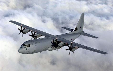 Defensa Y Armas Avión De Transporte Medio C 130j