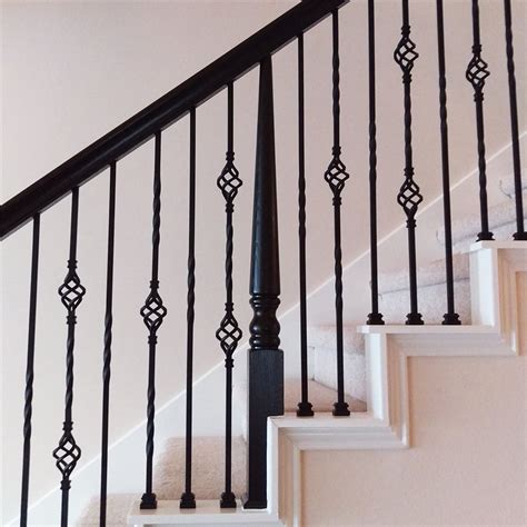 Wholesale Discount Famous Adjustable Metal Stair Spindles Manufacturers