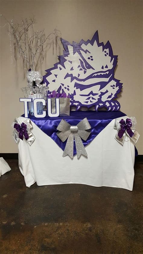 #tcu #collegefootball squidtard podcast #52 tcu has many questions to be answered heading into 2020. TCU Horned Frog gift table in 2020 | Frog gifts, Tcu ...
