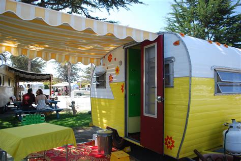pin by mollie gross on pinkells the vintage travel trailer mini travel trailers vintage