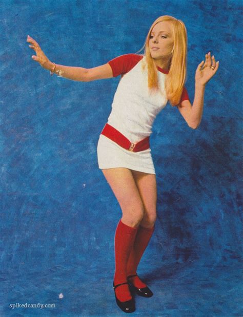 France gall et michel berger. france gall photos, 1964-1971 | Spiked Candy