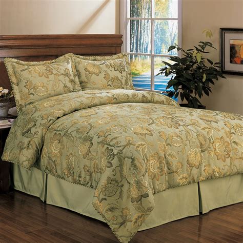 Related searches for queen size bed comforter sets Serenade Spring 4-Piece Queen-size Comforter Set ...