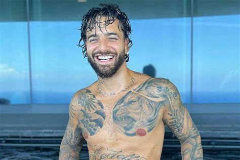 Maluma Shares Steamy Nude Photos While Relaxing In Miami
