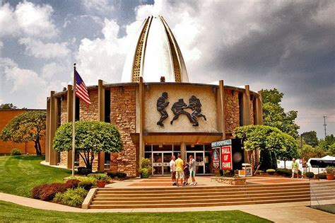 Football Hall Of Fame Canton Ohio Traveling The Us And North Americ