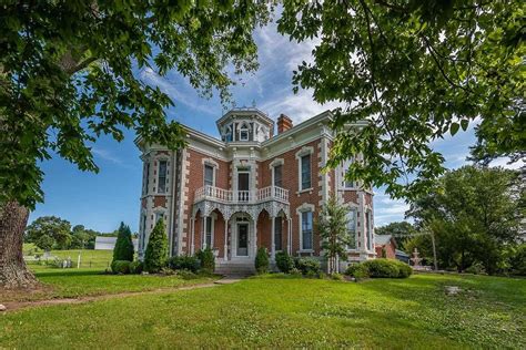 Restored Bedford Indiana Italianate Bandb Mansion With Stables And 100