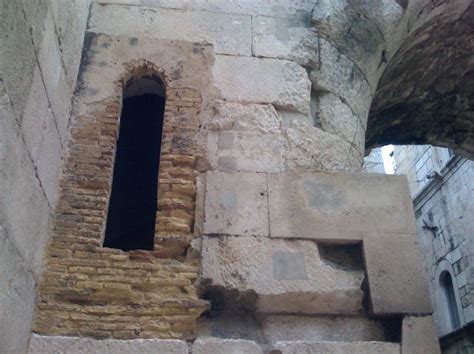 Life And Architecture Within The Walls Of Diocletians Palace Split