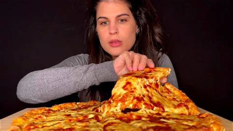 Asmr Large Cheese Pizza Eating Sounds Mukbang Youtube