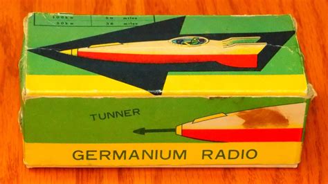 Vintage Rocket Spaceship Germanium Crystal Radio Made In Japan Circa