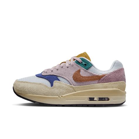 nike air max 1 wmns tan lines fn7200 224 sneakerjagers