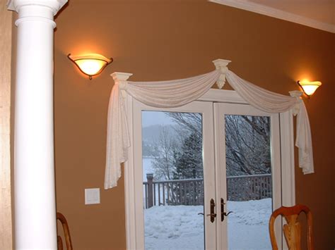 French doors in a home are beautiful in themselves but how does one treat these with window treatments? Karen's Kuttings photos and descriptions of recent of Window Treatments