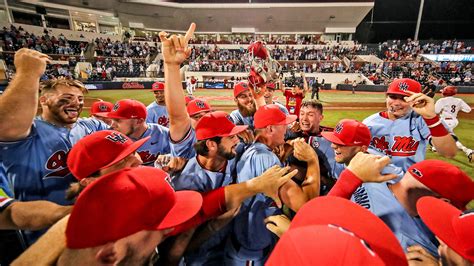 Ole Miss Baseball Advances To Super Regionals With Dominant 19 4 Win In