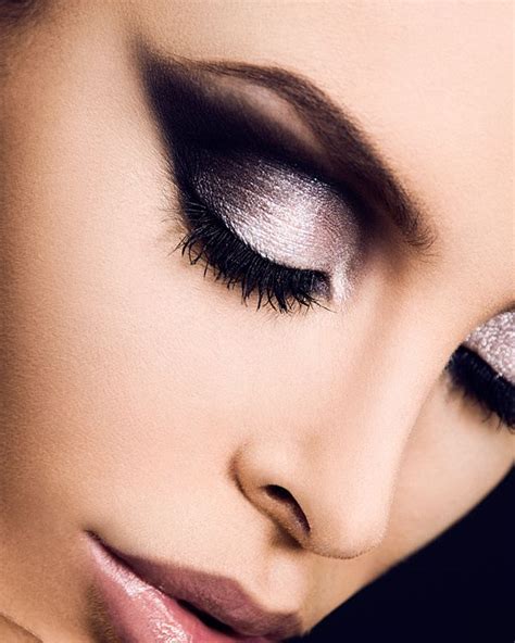 15 Attractive Winged Smokey Eye Makeup Looks For 2024 Pretty Designs