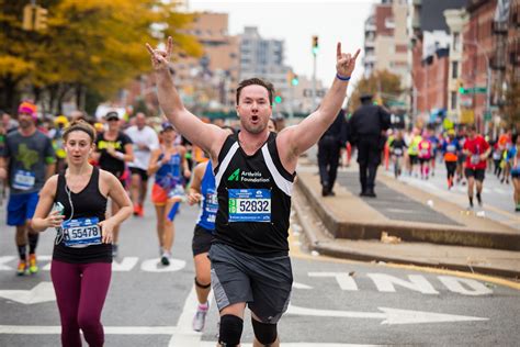 Tcs Nyc Marathon 2015 Brooklyn Hundreds Of Runners Of Th Flickr
