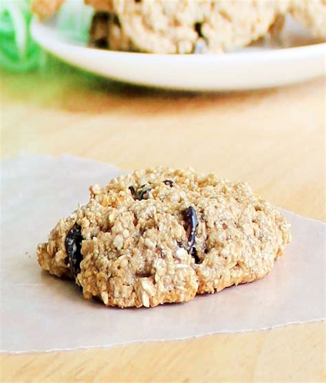 Lacy chocolate oatmeal cookie sandwiches recipe. I just love your site. Would stevia or another sugar source work for these? Th… | Oatmeal raisin ...