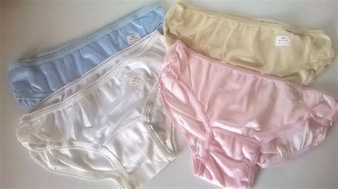 1960s Silky Pastel Nylon Panties Knickers 4 Pack Ladiesteen Girls S