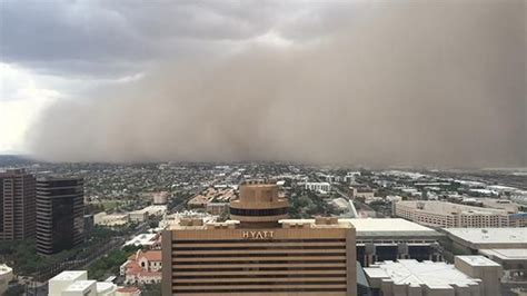 Incredible Video Shows A Haboob Dust Storm Engulfing Phoenix Dust