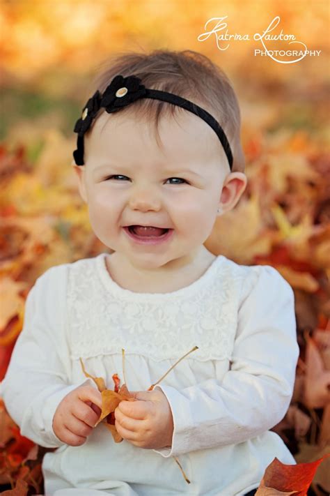 And he's only 6 months old! Fall photography 8 month old baby girl | Baby girl fall, 8 ...