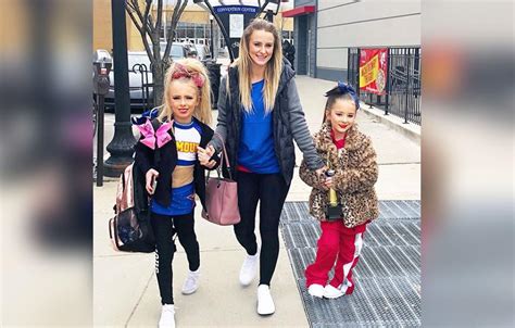 leah messer s daughter asks a heartbreaking question about her vision
