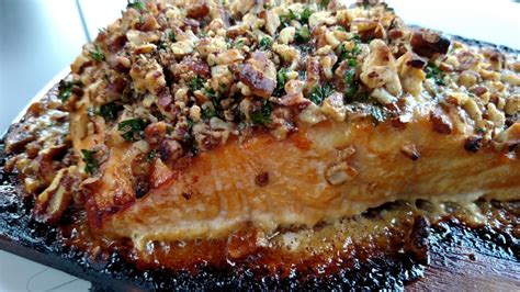 Share your tried and true pecan recipes with us and have them featured on our site! Pecan-Crusted Honey Mustard Salmon (Baked or Grilled on ...