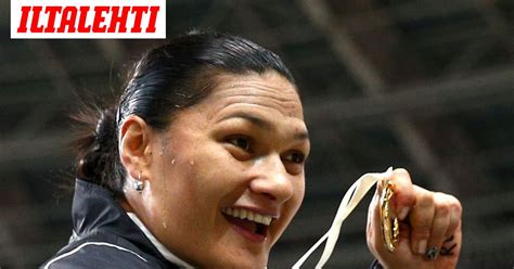 Watch 74 whale tail'n videos in hd. Valerie Adams hallitsee edelleen kuularinkiä