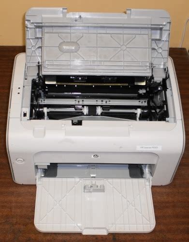 Install the latest driver for hp. HP LaserJet P1005 - не включается